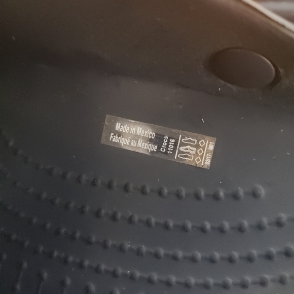 CROCS - Picture 4 of 6